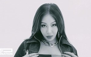 [中文字幕]Jessi 回归曲 - 'ZOOM' MV[4K]