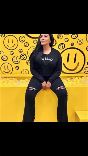 katherine.west.001 (@katherine.west.001)’s videos with I'm A Special Woman - Aslyn Hanoch