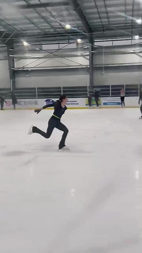 Mastering the Double Axel Spin in Figure Skating