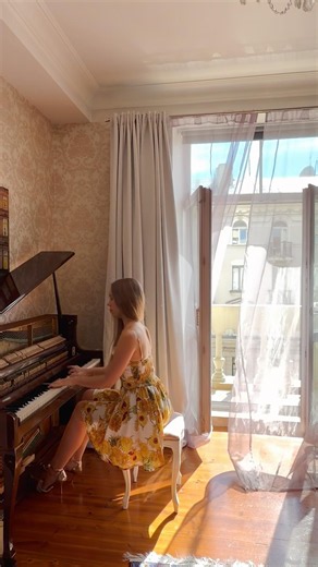 "Chi Mai" Ennio Morricone, piano version (le Professionnel)