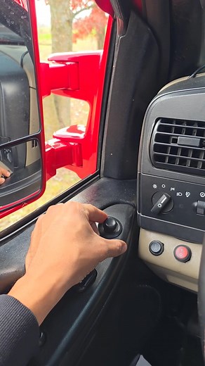 Auto folding mirrors for 06 f250! | 6.0_Titan