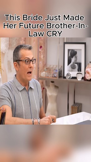 19 reactions | Beautiful, sweet bride. It was lovely to see her companions being so supportive. | 헠혆헧헲헹 헕혂혀헶헻헲혀혀 헚헖헣 헞헲혆 | Facebook