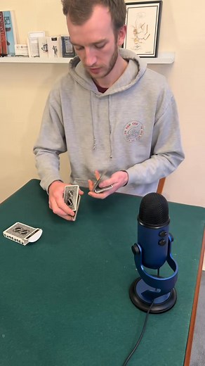 asmr playing card playingcard shuffles explained in 3 min | Hamish.shuffles