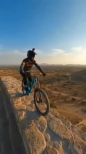 Most Dangerous Stunt On Top Of Pyramids | Work Process Hub