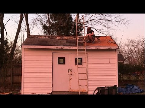 How to Repair a Shed Roof (Day 1)