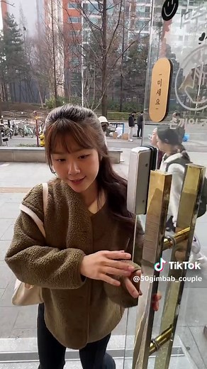 모든것이 설계된 브랜드 오공김밥, 50여가지의 김밥 오공김밥은 분식집이 아닌, 김밥전문점입니다 김밥에 100% 집중하겠습니다. 📍오공김밥 가맹문의 오공김밥 홈페이지 : http://www.50gimbab.co.kr 창업문의 : 1600-4342 성공 창업으로 가는 가장 빠른 길, 오공김밥