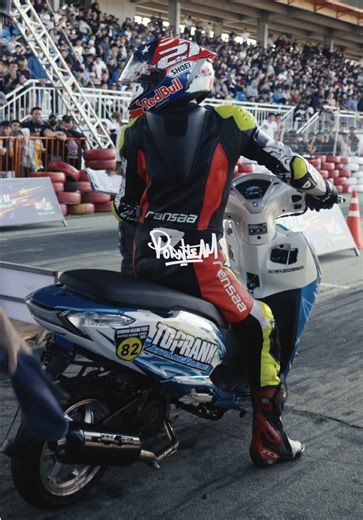 Top Rank in Vietnam's Drag Racing Scene