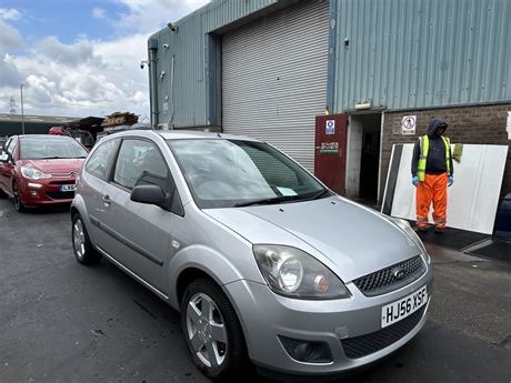 2006 FORD FIESTA ZETEC CLIMATE SILVER