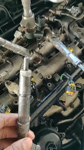 maruti suzuki swift deasel white smoke nocking problem solf #automobile #carengine #suzukiswift