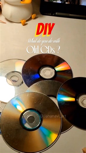 Diy using old CDs💿✨ | Trash to Art #explorepage #art #artscraft