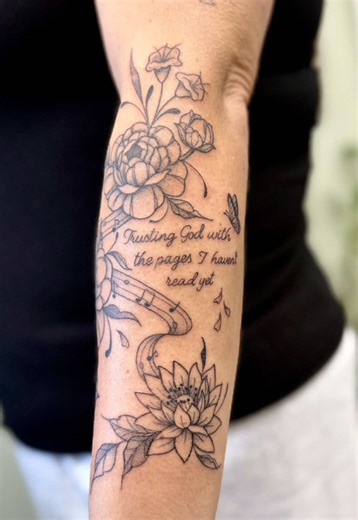 Beautiful Floral Tattoo Sleeve Progress