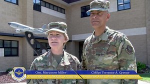 AMC Commander Visits 911th ARS