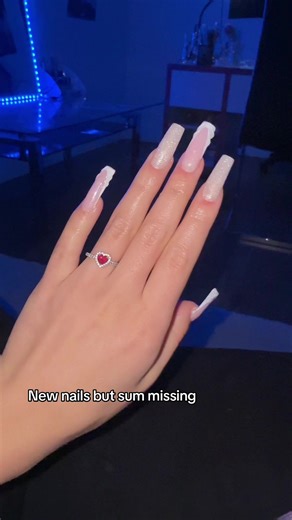 Creative Nail Art Ideas to Complete Your Look