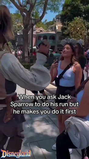 This Jack Sparrow Moment is Pure Comedy #jacksparrow #disney #funny #disneyland