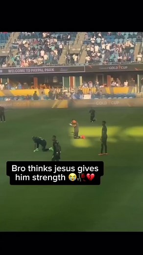 Philippians 4:13 | bro thinks jesus gives him strength