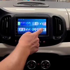 1.6K views · 23 reactions | nuovo prodotto dedicato fiat 500l display 7 pollici android 11 ram6gb rom128gb apple car play android auto dsp slot sim #navigatore #apple #autoradio #androidauto #monitor #navigation #bluetooth #carstereo #carmonitor #autoradioandroid #applecarplay #cardvd #lettorevideo #audioelite #cartablet #fiat #fiat500l | Audio Elite | Facebook