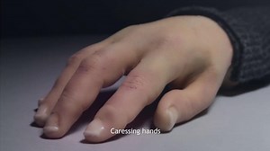 La mano robotica, dal cinema alla realtà