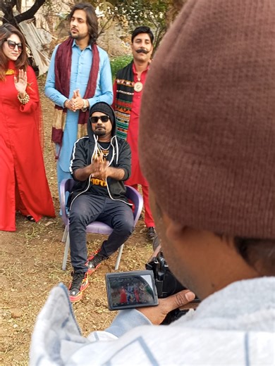 new song . coming soon🥰 Khush rahoo ♥️🥰 #fpy #BohemiaPakistani🇵🇰 #pindibohimea #foryoupageofficiall #pakistanzindabad