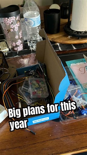 I am so excited for all these animatronic parts that I bought to make an animatronic