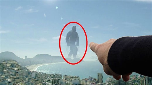 5 Real-Life Giants Caught on Camera in Broad Daylight