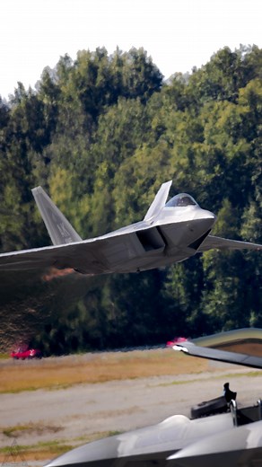 Alex on Instagram: "Alien killer heading up 👽💥 - F-22 of the 90th Fighter Squadron the “Dicemen” based at JBER reminding E.T. who owns the skies (7/2024) - - - #f22raptor #90thfightersquadron #usaf #fighterjet #canon #canonphotography"