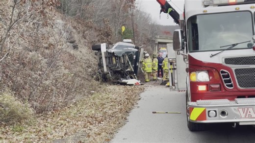 'Serious' dump truck crash delays traffic on I-81 | 28/22 News