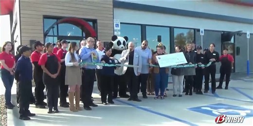 Panda Express opens new location in North Topeka