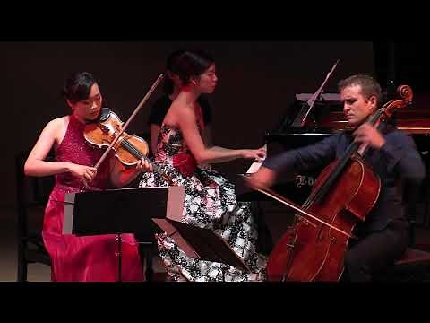 「リベルタンゴ」エーデルトリオコンサート Astor Piazzolla Libertango