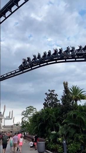 Jurassic World VelociCoaster Universal Orlando