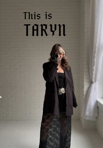 Book Your 2027 Engagement Photos with T