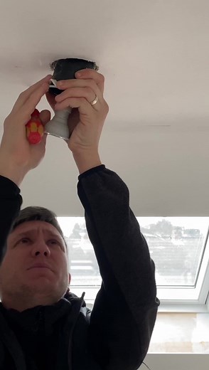 17K views · 95 reactions | The worst pain in the world | R Davis Electrical | Facebook