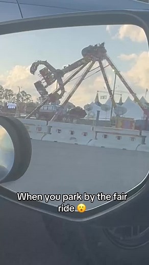 #fair Look in the mirror! #florida #fairride #thrill_ride #weekend | Robert Hernandez Travel Film Productions