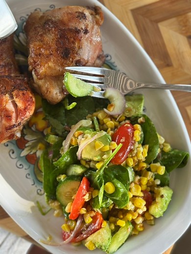 726K views · 6.5K reactions | This salad is so fresh and delicious, it’s a must make! It’s sweet from the corn, creamy from the avocado, and tangy from the lime dressing! Perfect for a BBQ! Full recipe: https://frannielovesfood.com/dinner-recipes/corn-salad-with-lime-dressing/ #salad #corn #grilling #bbq #saladdressing #recipe #homecooking #cooking #homemadefood #easyrecipe #dinner #dinnerideas #foodgram #instafood #cornsalad | Frannie Loves Food | Facebook