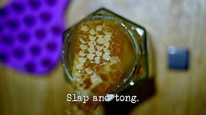 双语字幕 Taskmaster S11E05 Slap and Tong 【甩和夹】