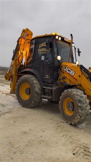 KIRKLARELİ EĞİTİM VE ARAŞTIRMA HASTANESİ EK BİNA ŞANTİYESİ #kepçe #kepçevideoları #jcb #bekoloder