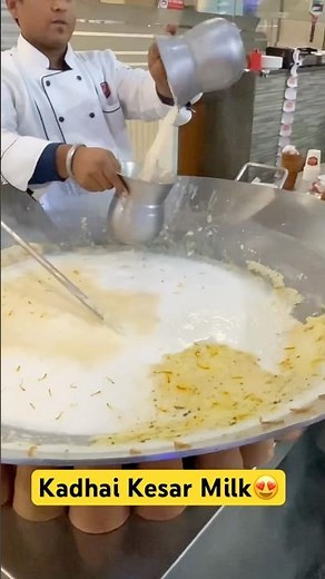 Spl Khulad Kesar Doodh 👌#ytshorts#reelsshorts#shorts#foodie#kesarmilk😋#winterspecial