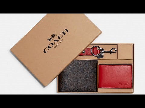 Coach Boxed 3 In 1 Wallet Gift Set In Colorblock Signature Canvas 😘