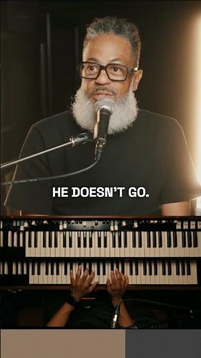 How to Play Hammond Organ Under a Preacher: Virgil Strafford