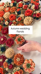 112K views · 4.4K reactions | I absolutely loved this wedding theme which was Autumn colours with accents of Royal blue 請 Huge congratulations to Beckie & Mark on their wedding day 殺❤️ . #cake #cupcakes #flowers #flowercupcakes #floralcupcakes #buttercreamflowers #piping #cupcakedecorating #baking #autumnwedding #fall #fallwedding #wedding #weddinginspo #weddingcupcakes #fyp #edibleflowers #petalsbakehouse | Petals Bakehouse | Facebook
