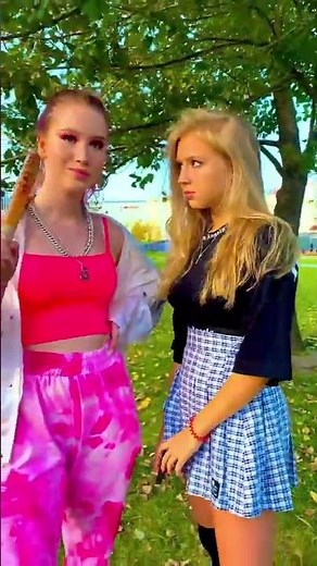 HAVE YOU EVER HAD SUCH A TOXIC FRIEND or NOT? / MARGO_FLURY