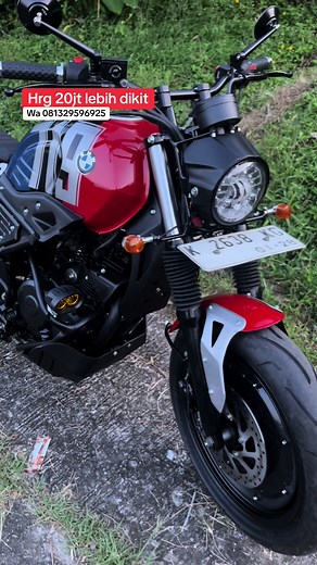 Jual ready 25jt Byson modif BMWR9t Basic yamaha Byson 150cc th 2011 surat lengkap pjak idup plat Jateng siap gass🔥 💥Kalau Bawa bahan motor sendiri 16,5jt dimodifkan jadi seperti di atas 💥YMH Byson konsep BMWR9t 719💥 -tangki.jok.tupsamping.slebor.knalpot.custom -lampu pan belakang.reting.spion.setir. spido.variasi -suspensi bawaan. -velk bintang yamaha wildop -ban ZENEOS 120 130/80 r17 selebihnya liat gambar minat halo sms wa pasti dibalas,barang di bandungan kab semarang jateng siap kirim ke