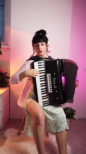The Most Stereotypical Italian Song | Tarantella Accordion Music