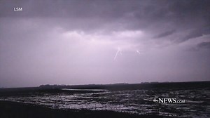 8.7K views · 193 reactions | SEVERE STORM THREAT: Storms are rolling through several parts of the South tonight, with thunderstorms and hail in several states and the system threatening residents from Texas to Kentucky tomorrow with high winds and possible tornadoes. David Muir reports. https://abcn.ws/3cMI6eV | ABC World News Tonight with David Muir | Facebook