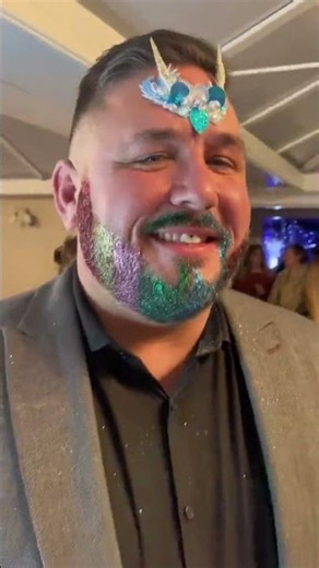 Glitter Bar & Bling Station for last noghts corporate awards ceremony...