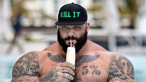 ¿Cómo era la insólita dieta de Illia Golem, el fisicoculturista que murió a los 36 años?