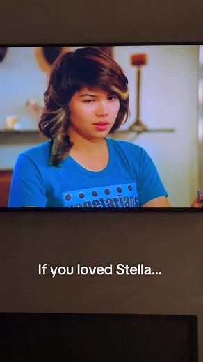 Stella Lemonade Mouth | Revolution with Hayley Kiyoko