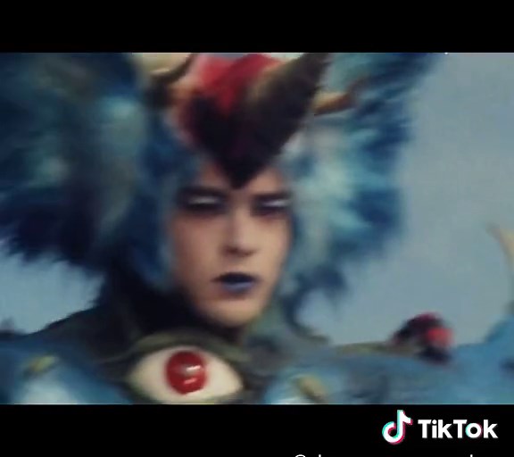 Revive a Nostalgia con Liveman y sus Memorables Momentos