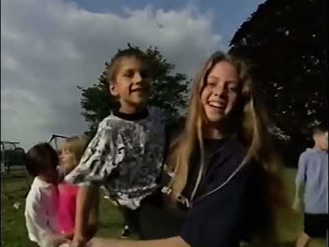 Teletubbies - kids dancing segment