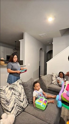 Stepdad Bought Toys for His Son… But Left His Stepdaughter With Nothing 💔