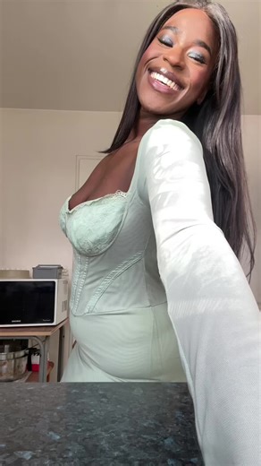 Nouvelle saison, nouveaux looks chez PrettyLittleThing